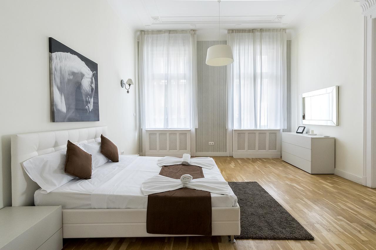 Luxury & Panorama Apartments Budapest Ngoại thất bức ảnh